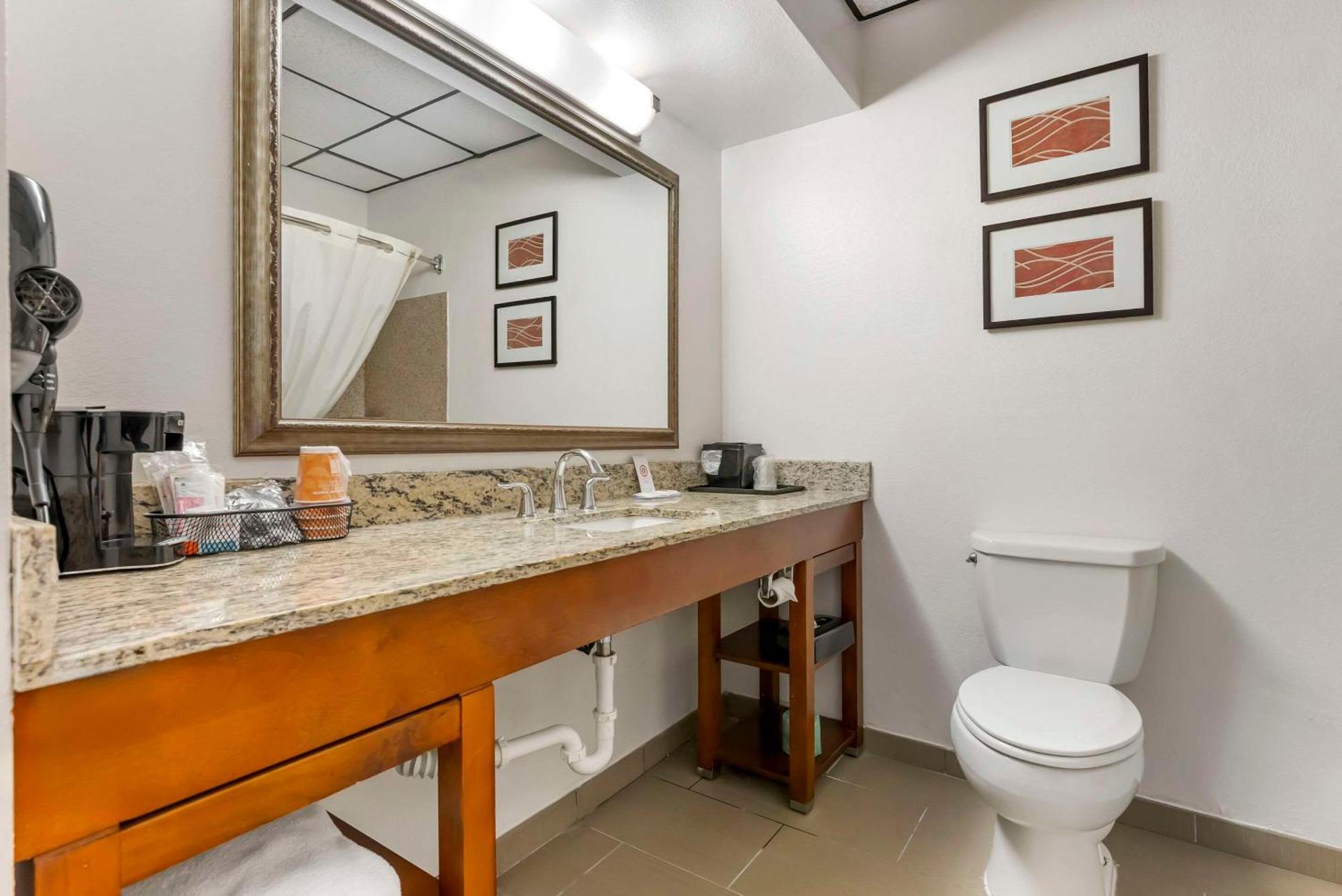 Comfort Inn Brownsville I-40 Eksteriør billede