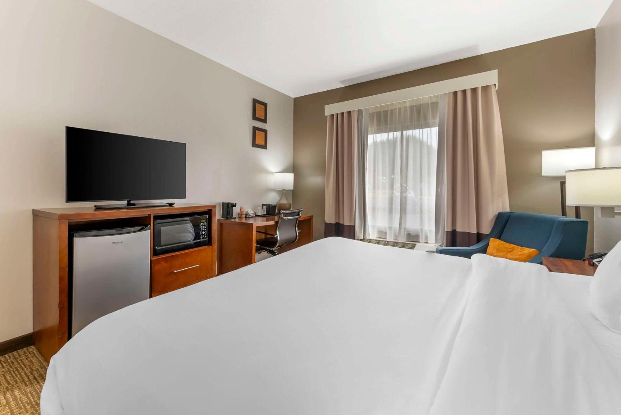 Comfort Inn Brownsville I-40 Eksteriør billede
